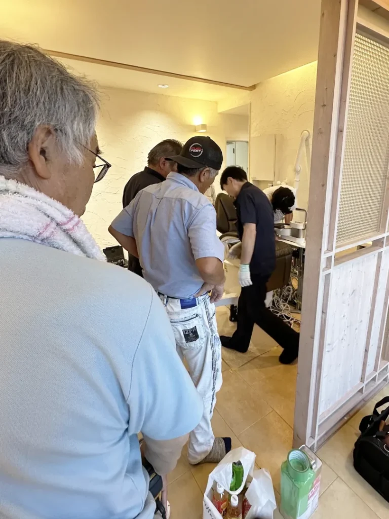衛生面に配慮した診療台の導入